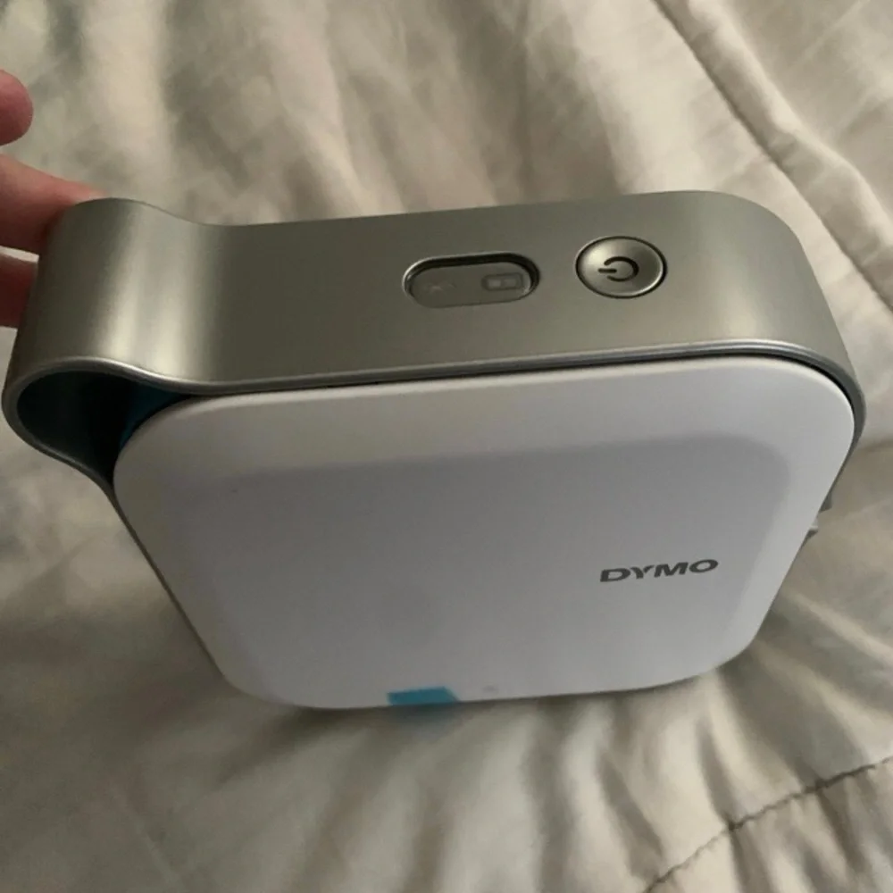 Dymo Mobile Labeler - Picture 8 of 11